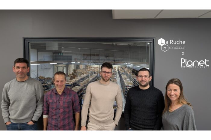 Notre accompagnement La Ruche Logistique – Collaboration – PLANET B – PLANET Bourgogne Image de notre accompagnement La Ruche Logistique - Collaboration - PLANET B - PLANET BourgogneImage de notre accompagnement La Ruche Logistique - Collaboration - PLANET B - PLANET Bourgogne