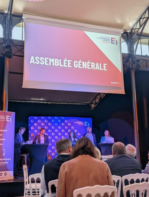 Image de l'assemblĂ©e gĂ©nĂ©rale du MEDEF - MEDEF 21 Mouvement des Entreprises de France en CĂŽte-dâOr - PLANETB - PLANET Bourgogne